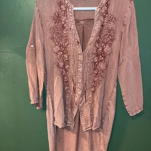 Super soft 3/4 sleeve tunic - Picture 2 of 8